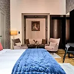 Hotel H15 Luxury Palace - Destigo Hotels